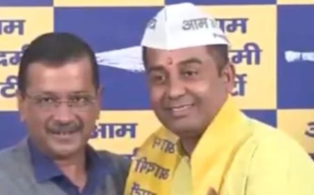 बीजेपी नेता अनिल झा ने बीजेपी पार्टी का दामन छोड़, आम आदमी पार्टी  से मिलाया हाथ