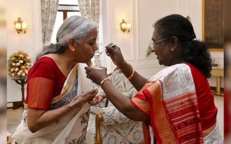 बजट पेश करने से पहले वित्त मंत्री को राष्ट्रपति मुर्मू ने खिलाई दही-चीन