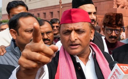 मिल्कीपुर में वोटिंग के बीच अखिलेश ने लगाया बड़ा आरोप बोले  :फर्जी मतदान का टार्गेट पूरा कर रहे