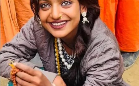 महाकुंभ की वायरल गर्ल का मोनालिसा का नेपाल में डांस का वीडियो तेजी वायरल