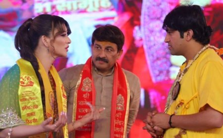 बागेश्वर धाम कन्या विवाह में पहुंची उर्वशी रौतेलाः भक्तों को भोजन परोसते आई नजर,वीडियो हो रहा वायरल