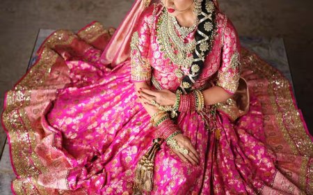 70 की उम्र में भी अपने लुक से रेखा ने लुटा लोगो दिल, गुलाबी लहंगे में फैंस के दिलो पर छा रही