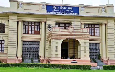 वक्फ विधेयक पर सदन में हंगामा,विपक्ष ने लगाए 'नीतीश कुमार चुप्पी तोड़ो' के नारे