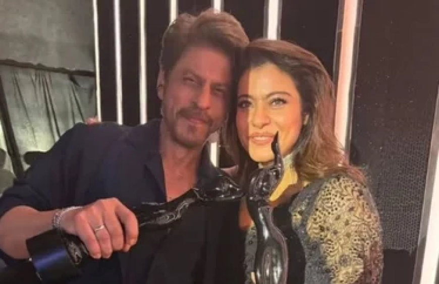 शाहरुख–काजोल ने फिर रचा 90s का जादू फिल्मफेयर में दिखी आइकॉनिक केमिस्ट्री